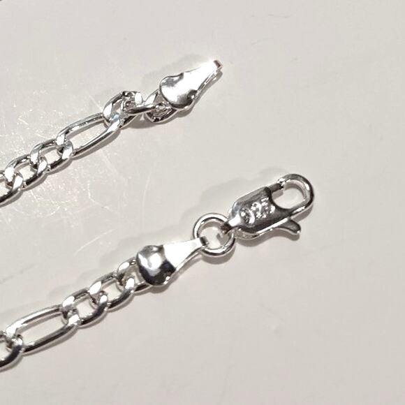 925 sterling silver plated light Weight Strong 5MM Bracelet  925 Silver Plated Bracelet Figaro Chain Valentines Christmas Birthday Gift - NEW